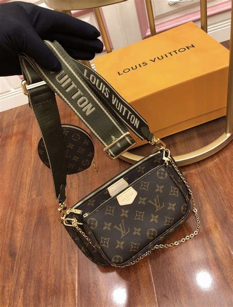 lv small cross body purses.